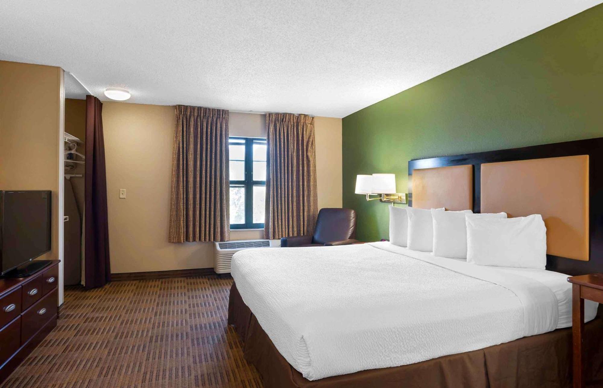 Extended Stay America Select Suites - Atlanta - Perimeter - Hammond Drive Екстер'єр фото