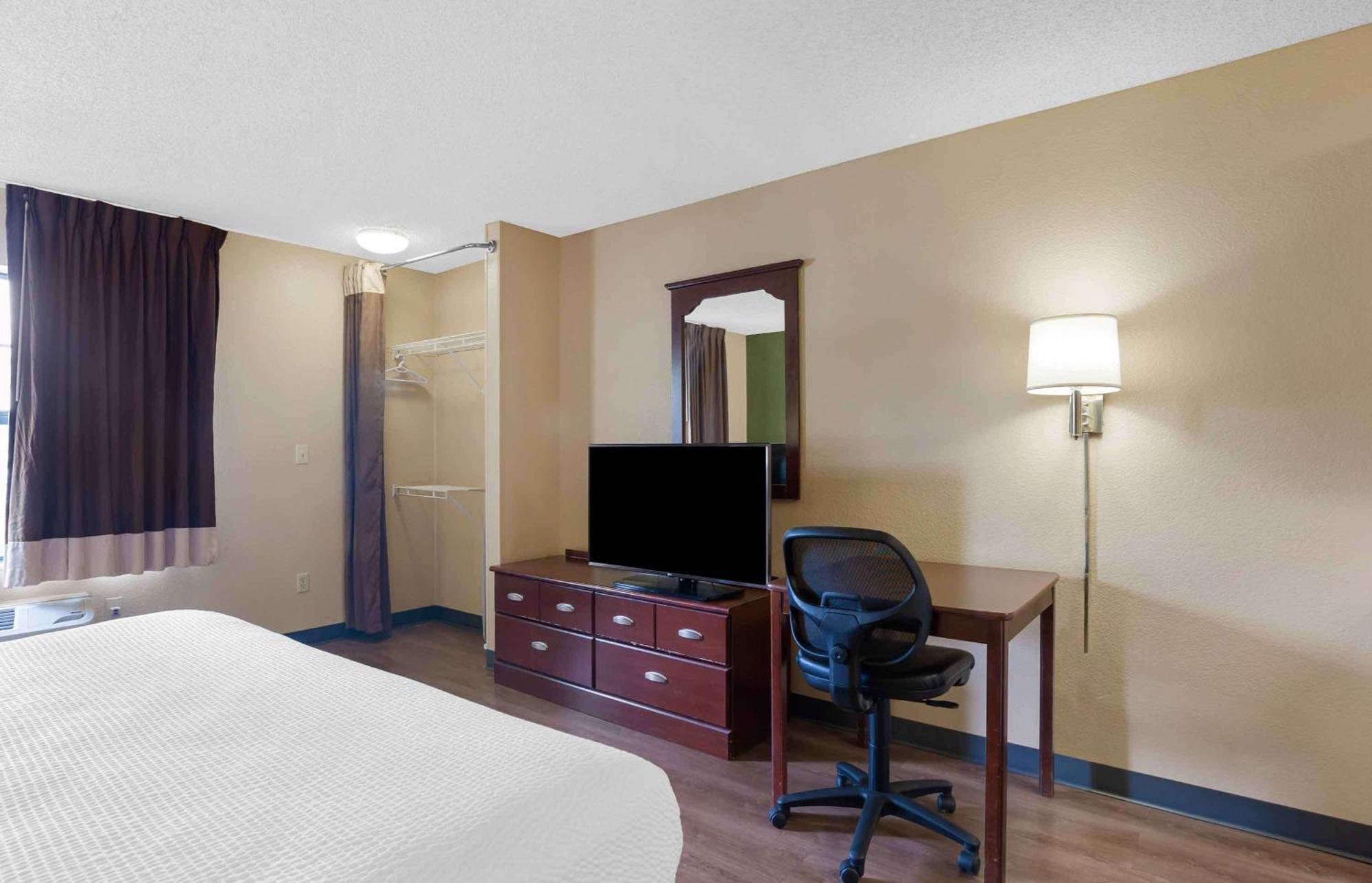 Extended Stay America Select Suites - Atlanta - Perimeter - Hammond Drive Екстер'єр фото