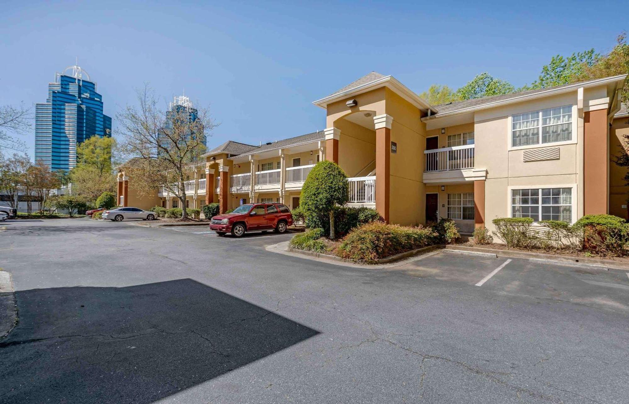 Extended Stay America Select Suites - Atlanta - Perimeter - Hammond Drive Екстер'єр фото