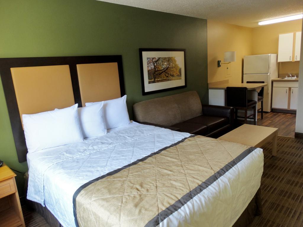 Extended Stay America Select Suites - Atlanta - Perimeter - Hammond Drive Екстер'єр фото